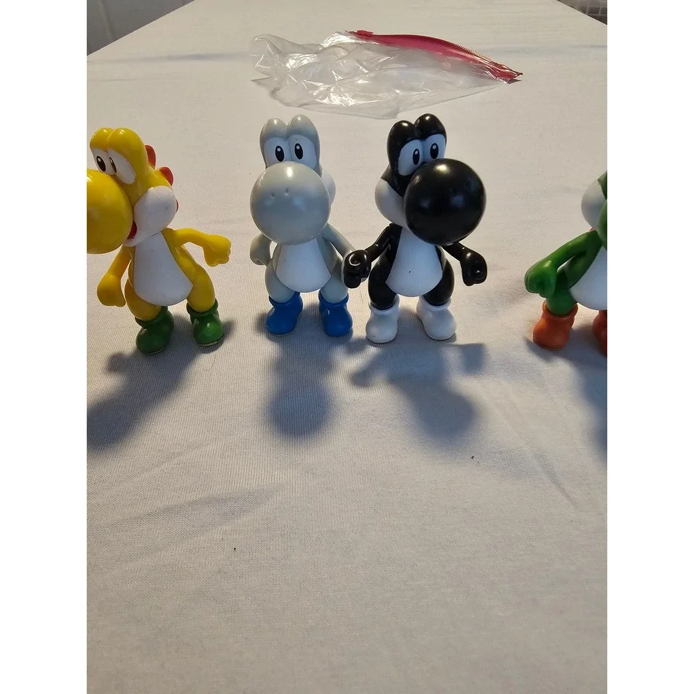 Nintendo‎ Super Mario Yoshi Action Figure Set Jakks Pacific Multi Color 5pc 2.5